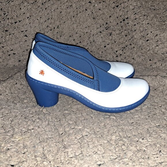 THE ART COMPANY-White Leather & Blue Nylon Sock Sneakers-Size 37/6.5-Near Mint - Picture 5 of 8